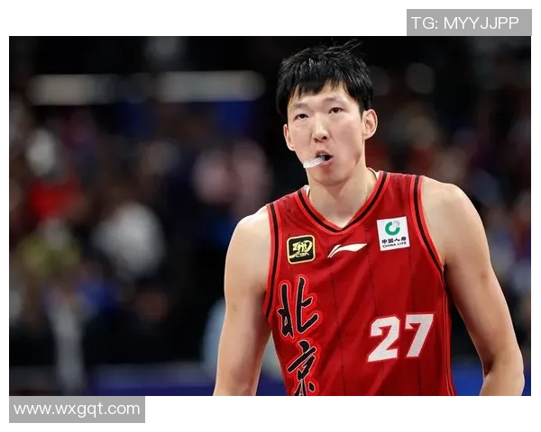 周琦谈伤病困扰与球迷质疑称刚到北京男篮面临挑战